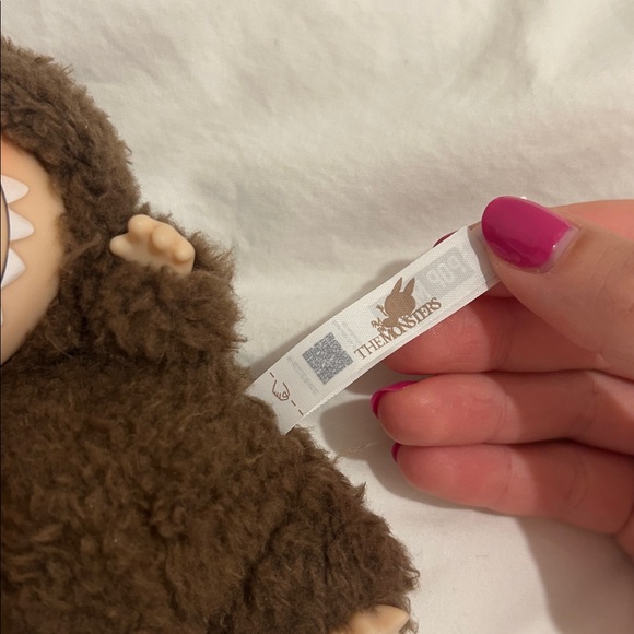 Brown Labubu - Picture 2 of 8